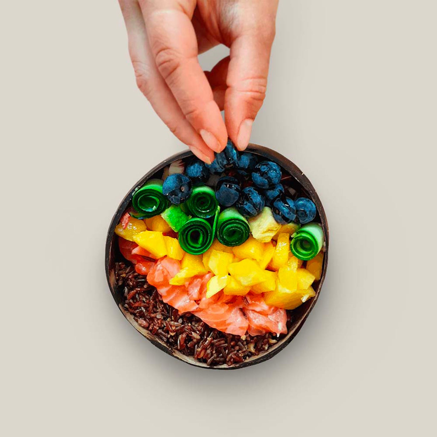 Cocco Bowl Artigianali: Set Ciotola e Cucchiaio Eco-Friendly per i Tuoi Piatti